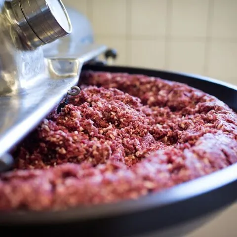 Brät im Kutter